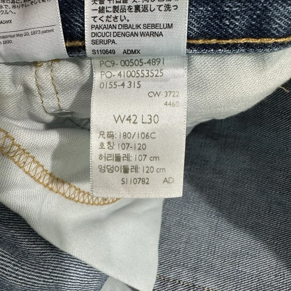 Levi's 505 Jeans Men 42x30 (Fits 40x30) Blue Denim Straight Leg Classic Fit